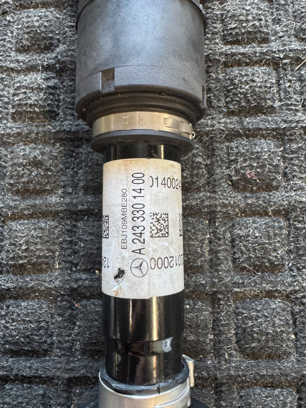 2022-2024 Mercedes H243 EQA Front LEFT Axle Shaft OEM A2433301400 - eBay image 2