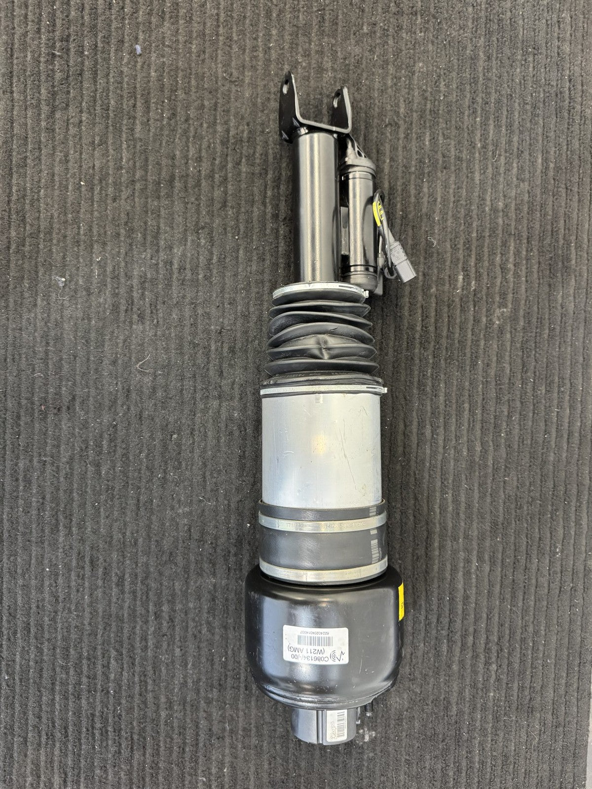 2003-2011 Mercedes-Benz E55 E63 CLS55 CLS63 Front Right Air Strut A2113205438 - eBay image 7