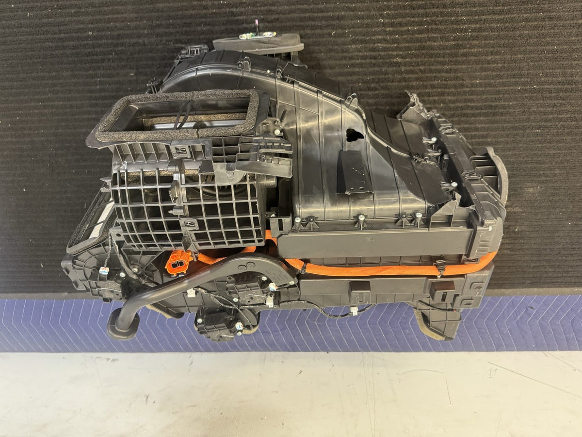 2022-2024 Rivian R1T R1S Front HVAC Heater Blower Assembly OEM PT00001821-P - eBay image 15
