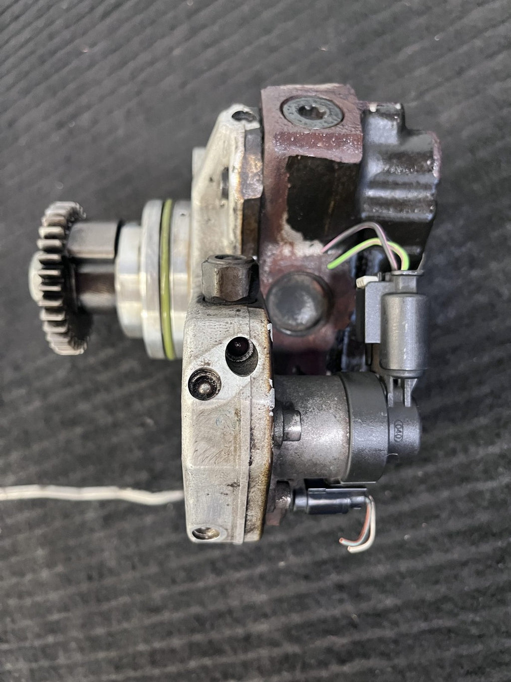 2010-2022 Mercedes-Benz Sprinter OM642 High Pressure Fuel Pump OEM A6420701101 - eBay image 5