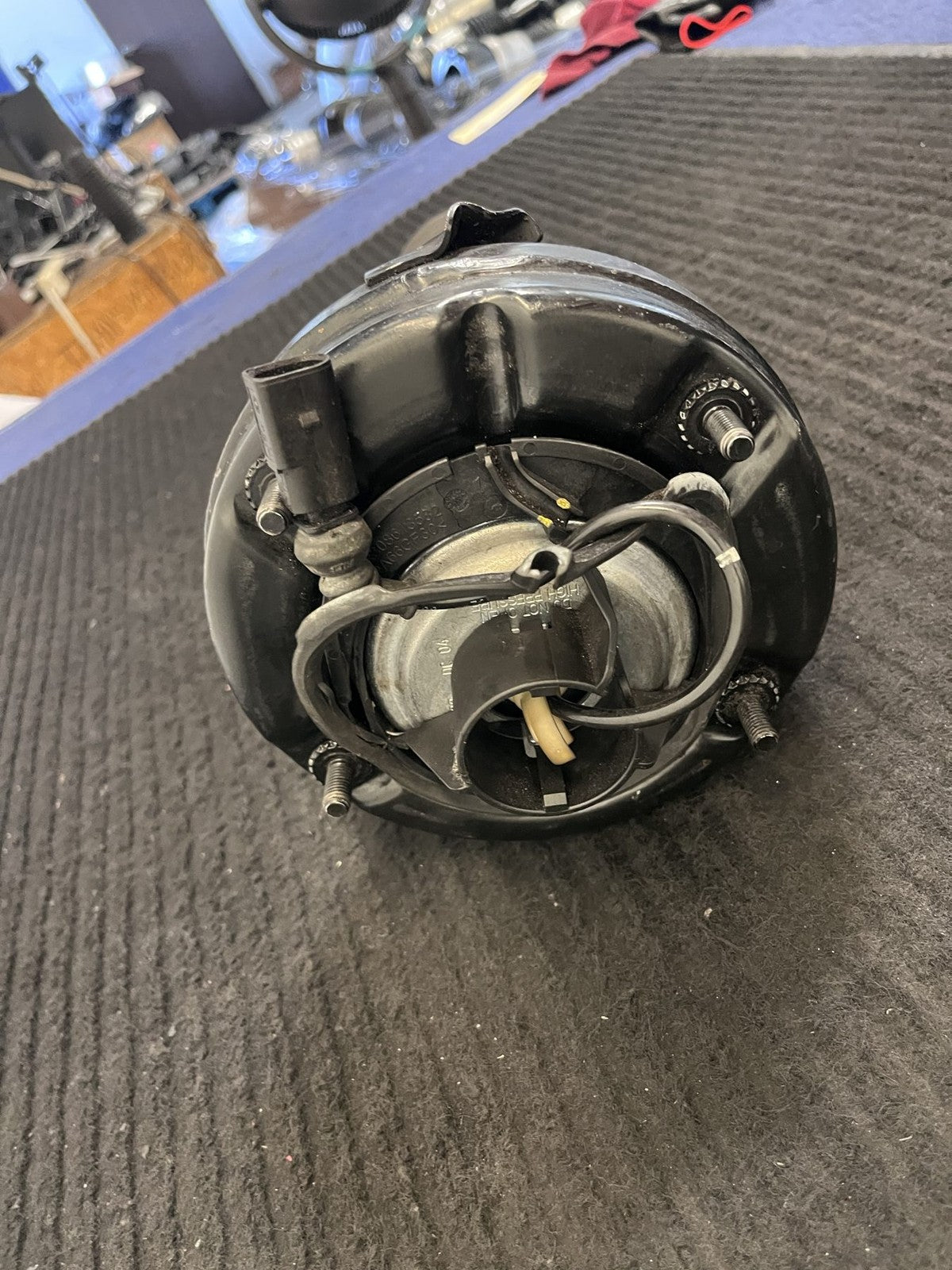 Porsche Macan 95B Front Air Suspension Strut Sport Pasm OEM 95B616039S - eBay image 5