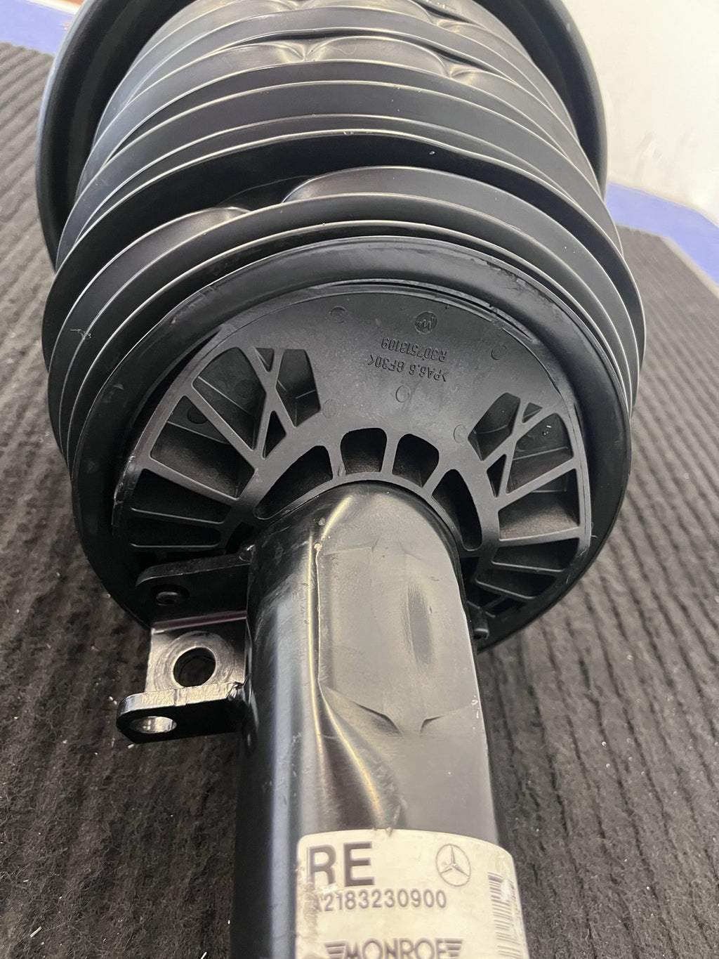 2012-2018 Mercedes-Benz Cls W218 Front Right Airmatic Air Strut OEM A2183206613 - eBay image 7