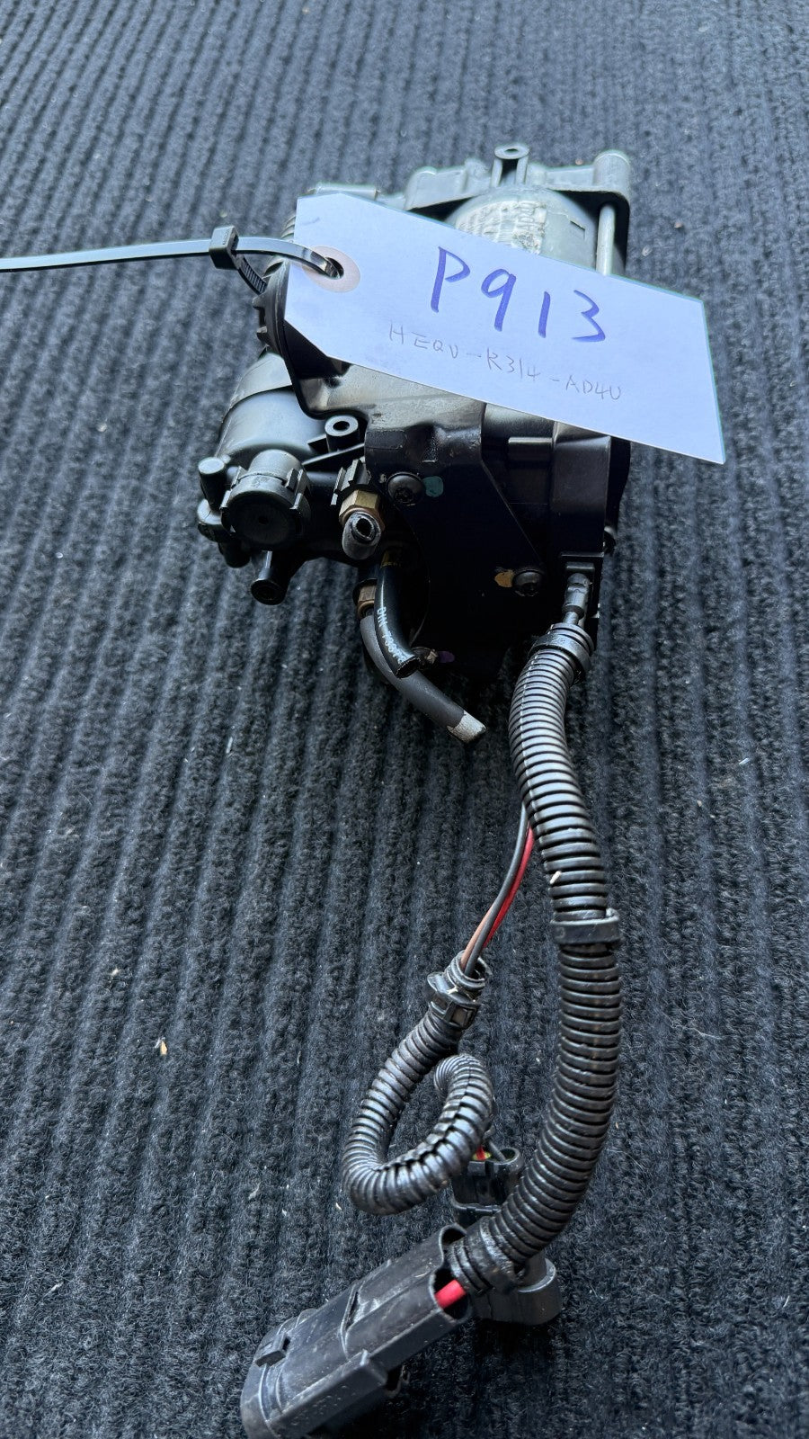 2009-2016 Hyundai Equus Air Suspension Compressor Pump OEM HEQU-R314-AD4U - eBay image 5