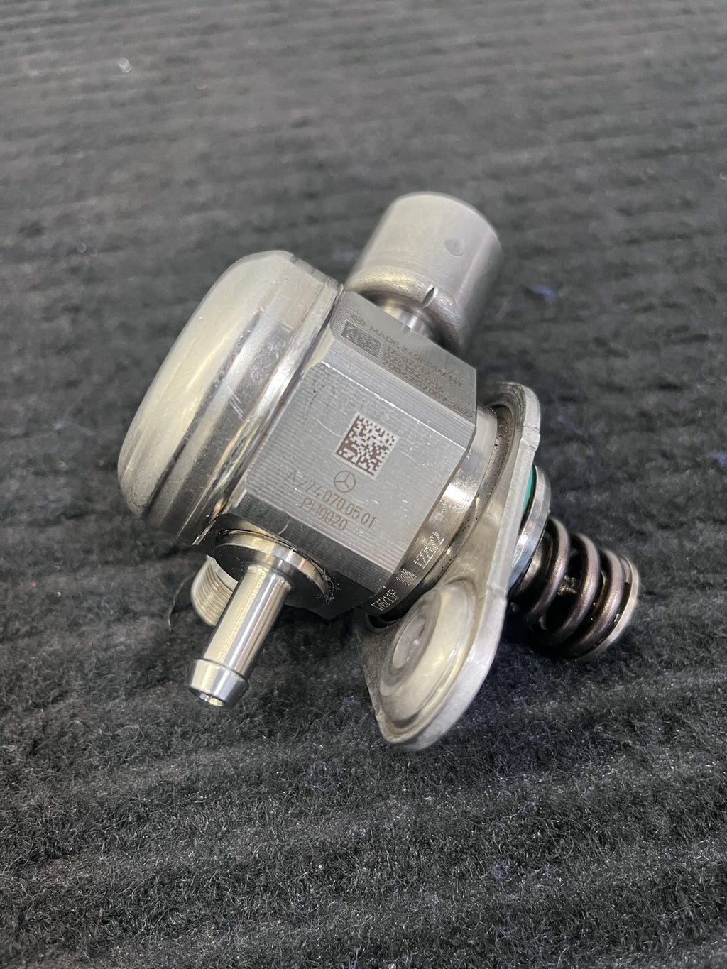 2015-2019 Mercedes-Benz C300 GLC300 E300 High Pressure Fuel Pump OEM A2740700501 - eBay image 2