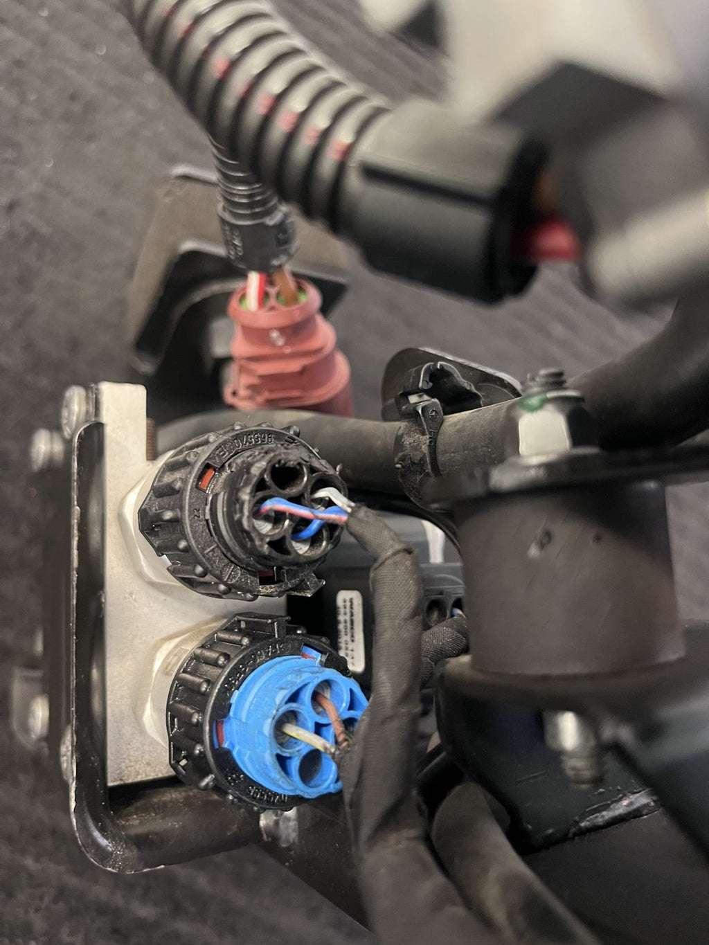 2015-2024 Lamborghini Huracan Front Axle Lift Compressor OEM 4S0616007E - eBay image 19