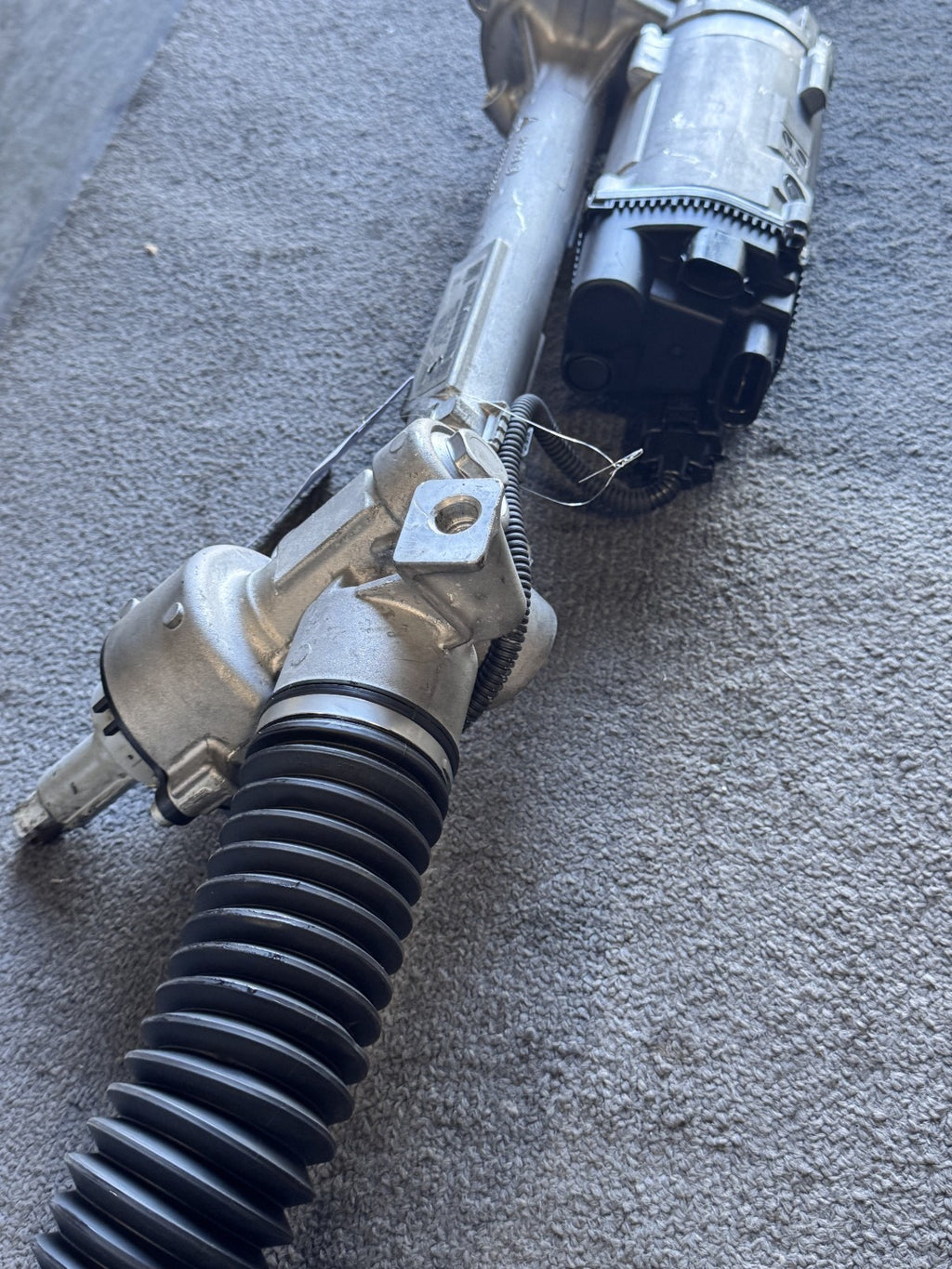 2012-2019 Porsche 911 991 Electric Power Steering Rack Pinion OEM 99134700574 - eBay image 9