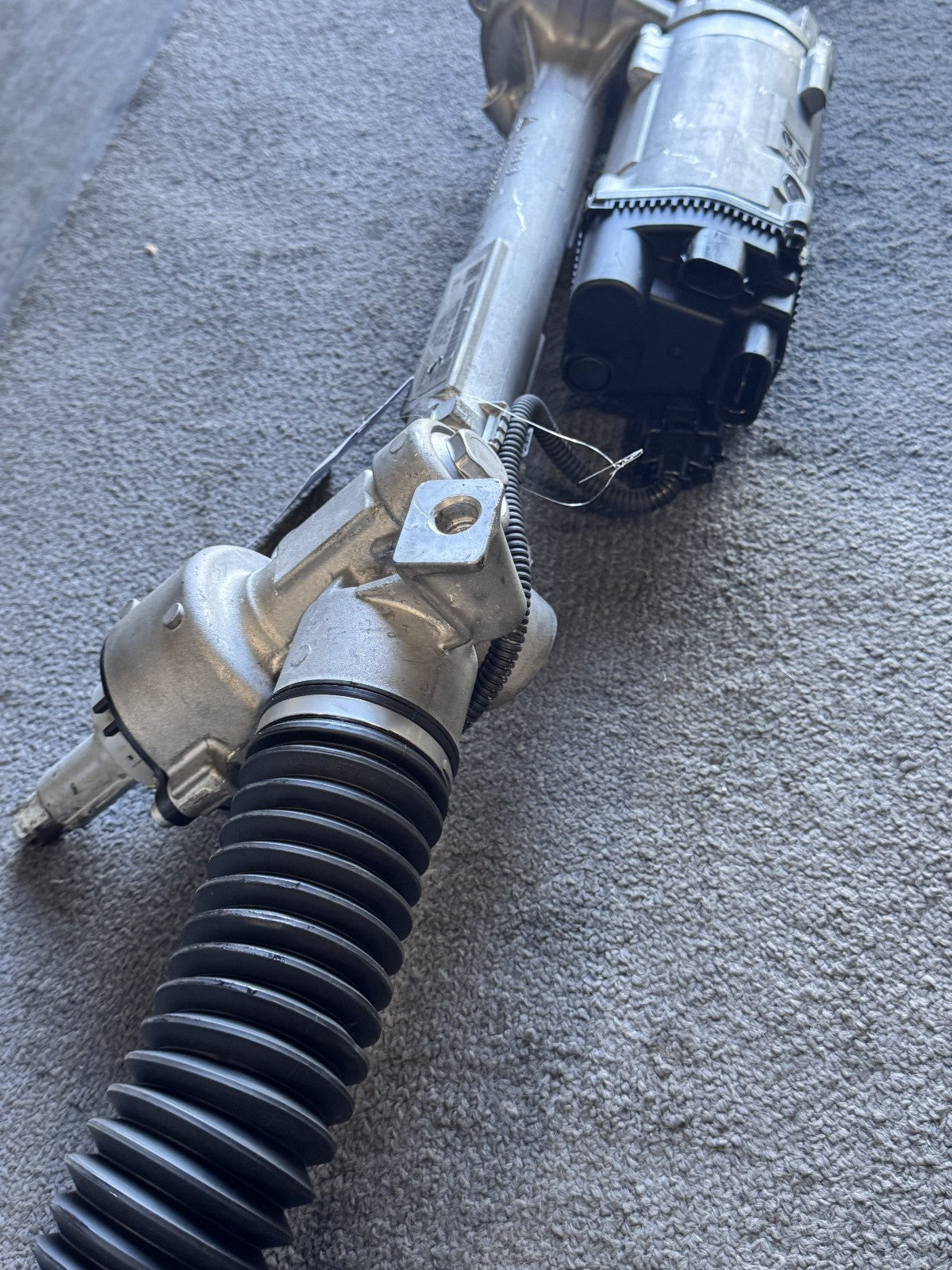 2012-2019 Porsche 911 991 Electric Power Steering Rack Pinion OEM 99134700574 - eBay image 9