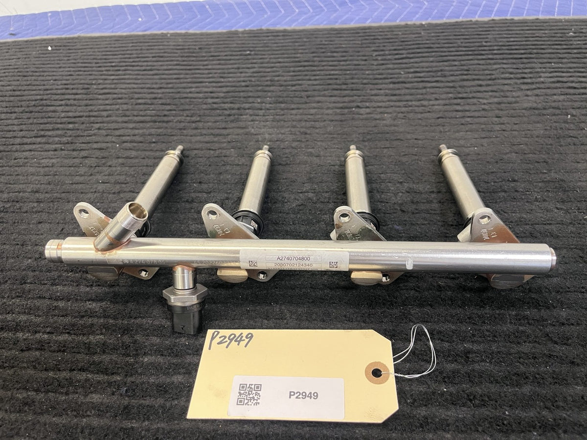 2016-2021 Mercedes-Benz C63 AMG Fuel Rail 4 Injectors OEM A2740704800 - eBay image 1