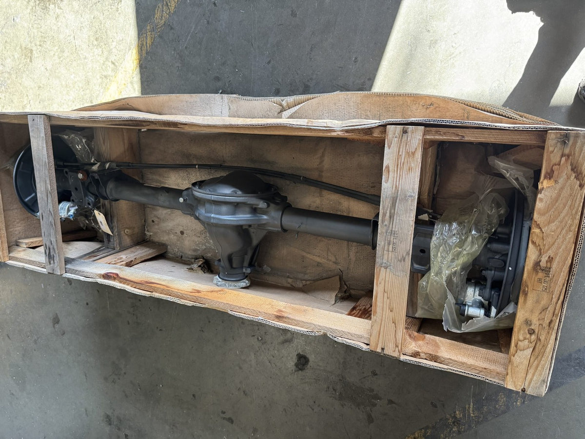 2021-2022 Mercedes-Benz Sprinter 2500 4x4 3.923 Rear Axle OEM A9073504700 - eBay image 9
