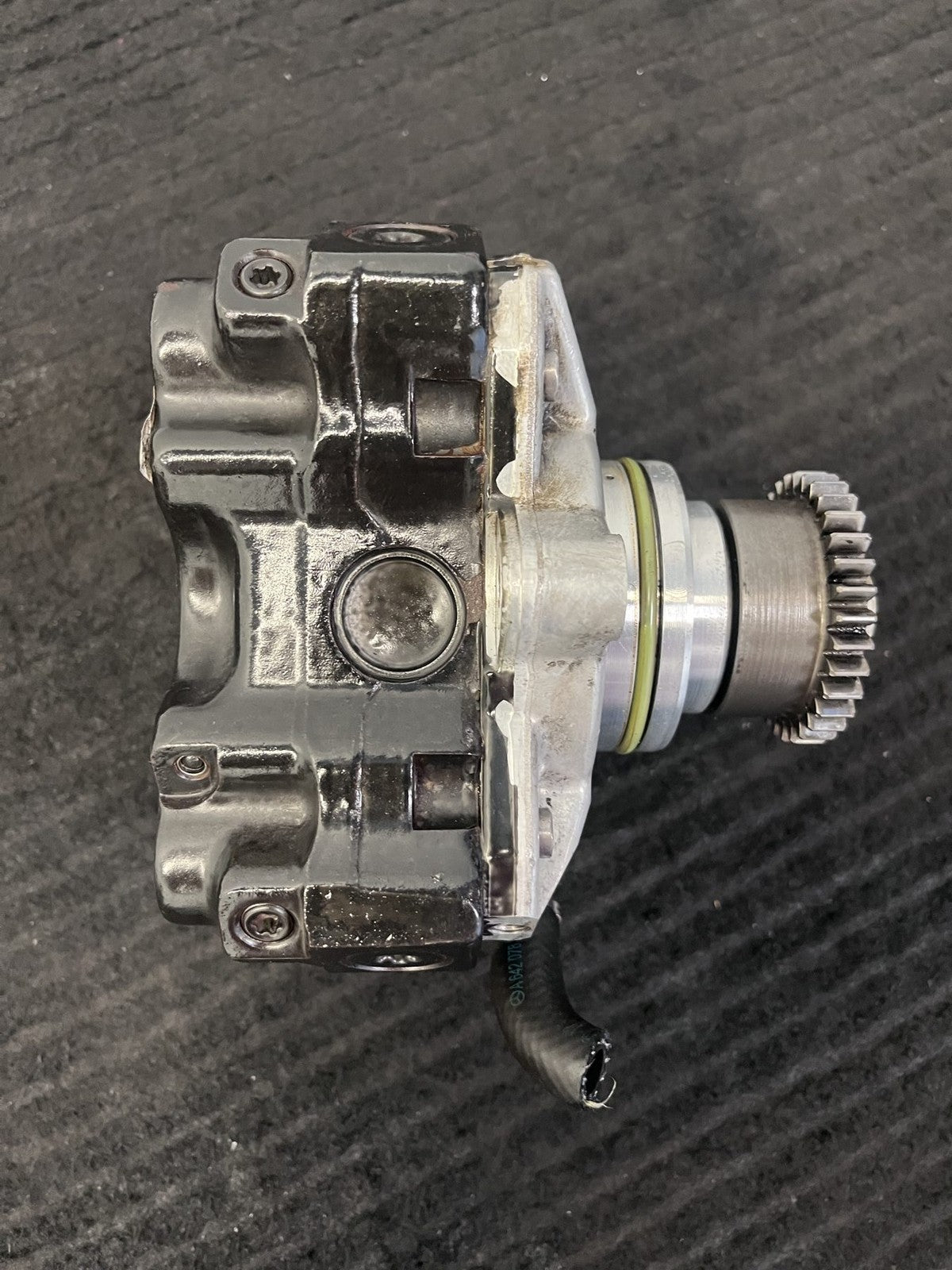 2010-2022 Mercedes-Benz Sprinter OM642 High Pressure Fuel Pump OEM A6420701101 - eBay image 9