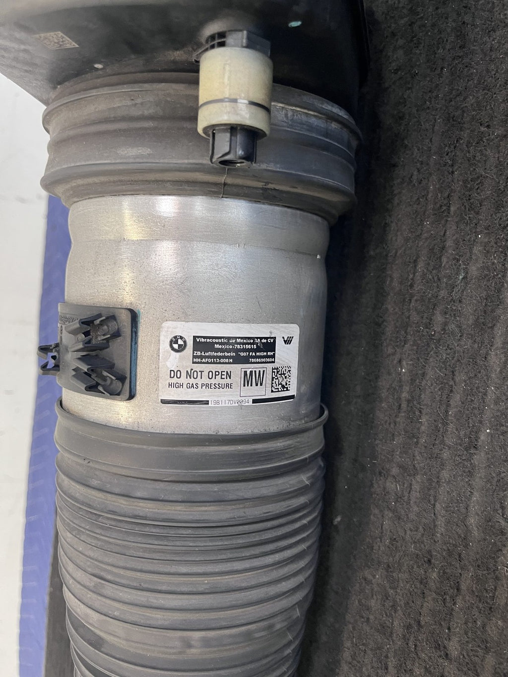 2019-2025 BMW X7 G07 Front Right Air Suspension Strut OEM 37106869036 - eBay image 3