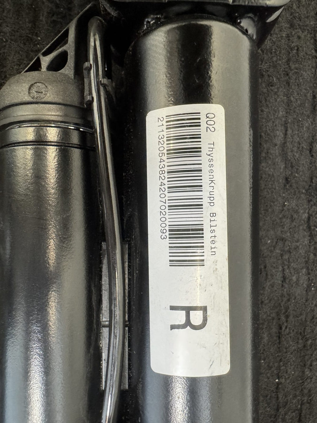 2003-2011 Mercedes-Benz E55 E63 CLS55 CLS63 Front Right Air Strut A2113205438 - eBay image 3