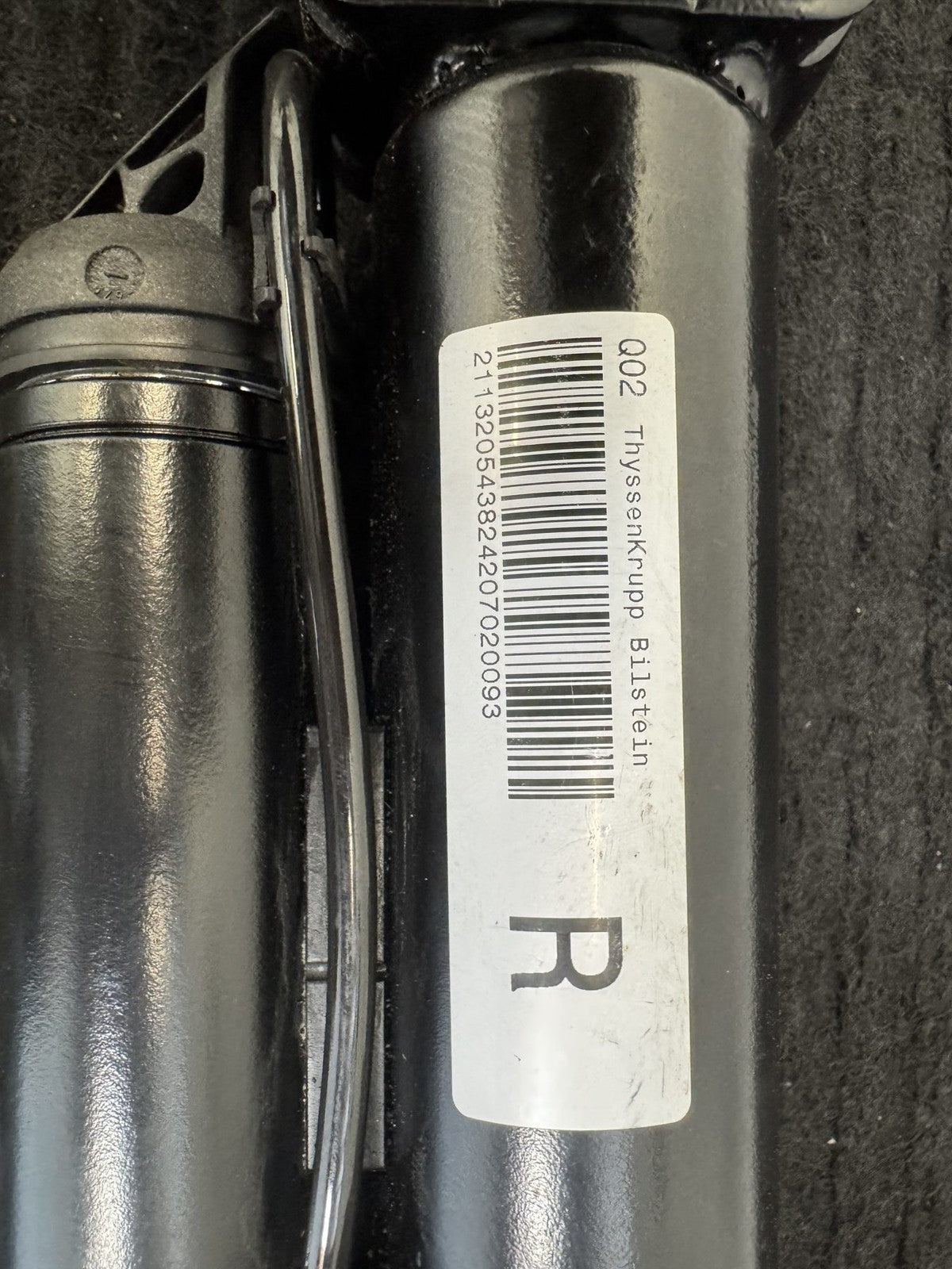 2003-2011 Mercedes-Benz E55 E63 CLS55 CLS63 Front Right Air Strut A2113205438 - eBay image 3