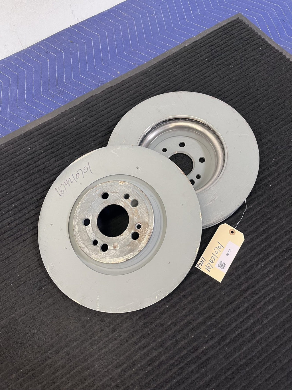 2020-2026 Mercedes-Benz GLE350 W167 Front Vented Rotor Pair OEM A1674210701 - eBay image 1