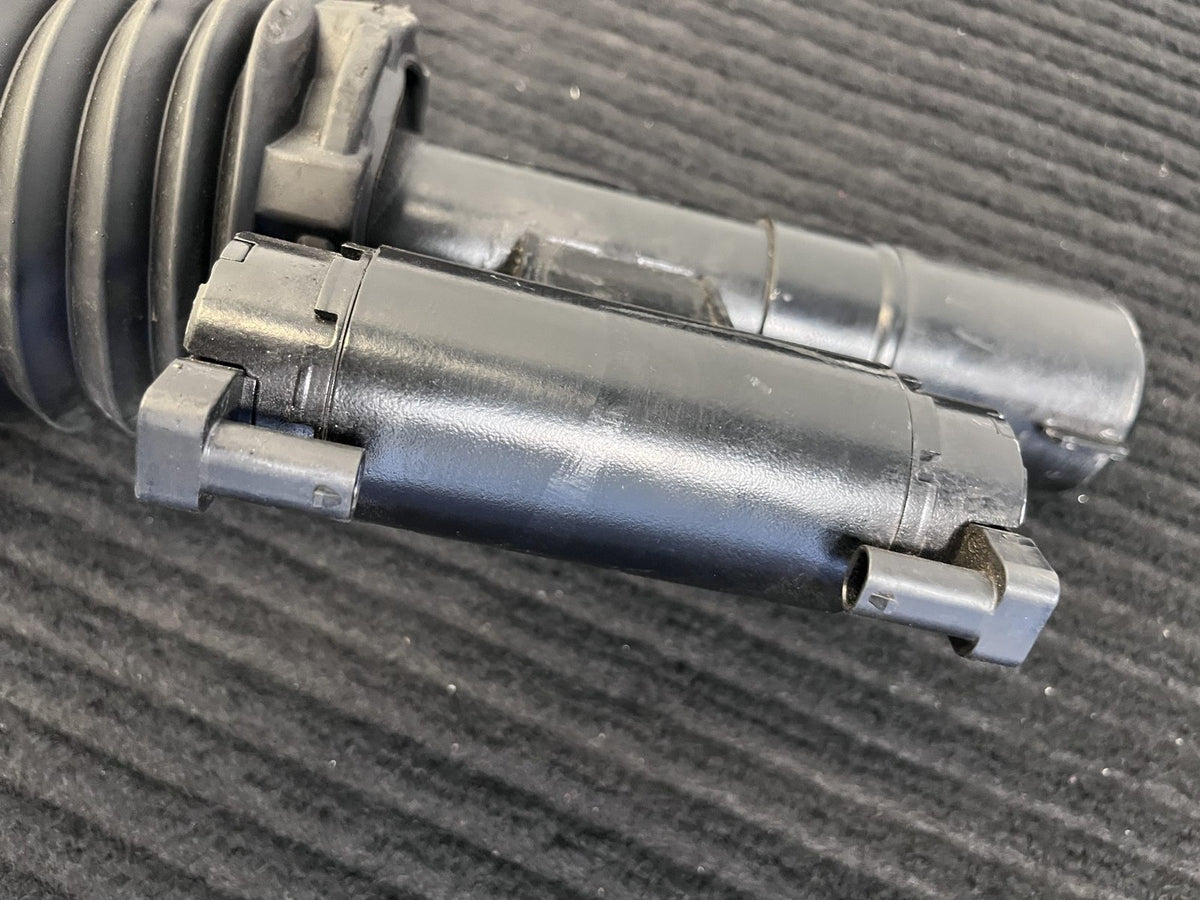 2020-2025 Aston Martin Dbx Front Right Air Suspension Strut OEM PY83-18B036-Aa - eBay image 8