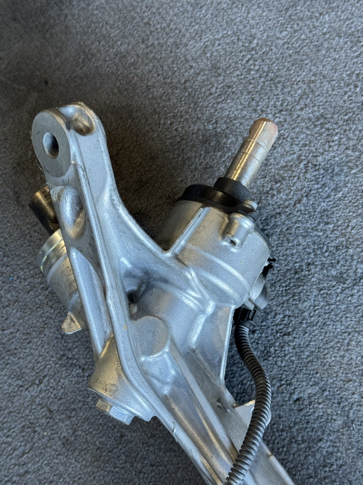 2023 Land Rover Discovery 2.0L Electric Steering Rack Pinion OEM L8B23200AP - eBay image 7