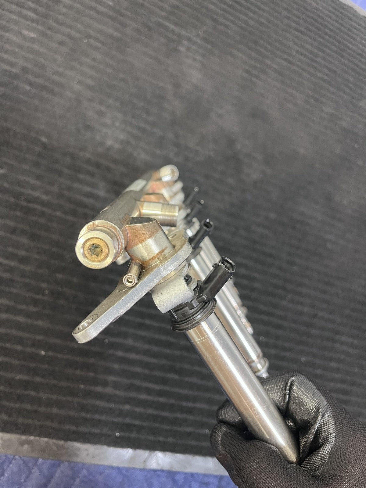 2012-2019 Mercedes-Benz S550 CLS550 GLS550 Lh Fuel Rail 4 Injectors OEM A2780703395 - eBay image 4