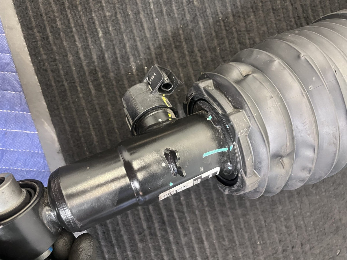 2024-2025 BMW X5 50e G05 Lci Rear Right Air Strut OEM 37105A40B54 - eBay image 13
