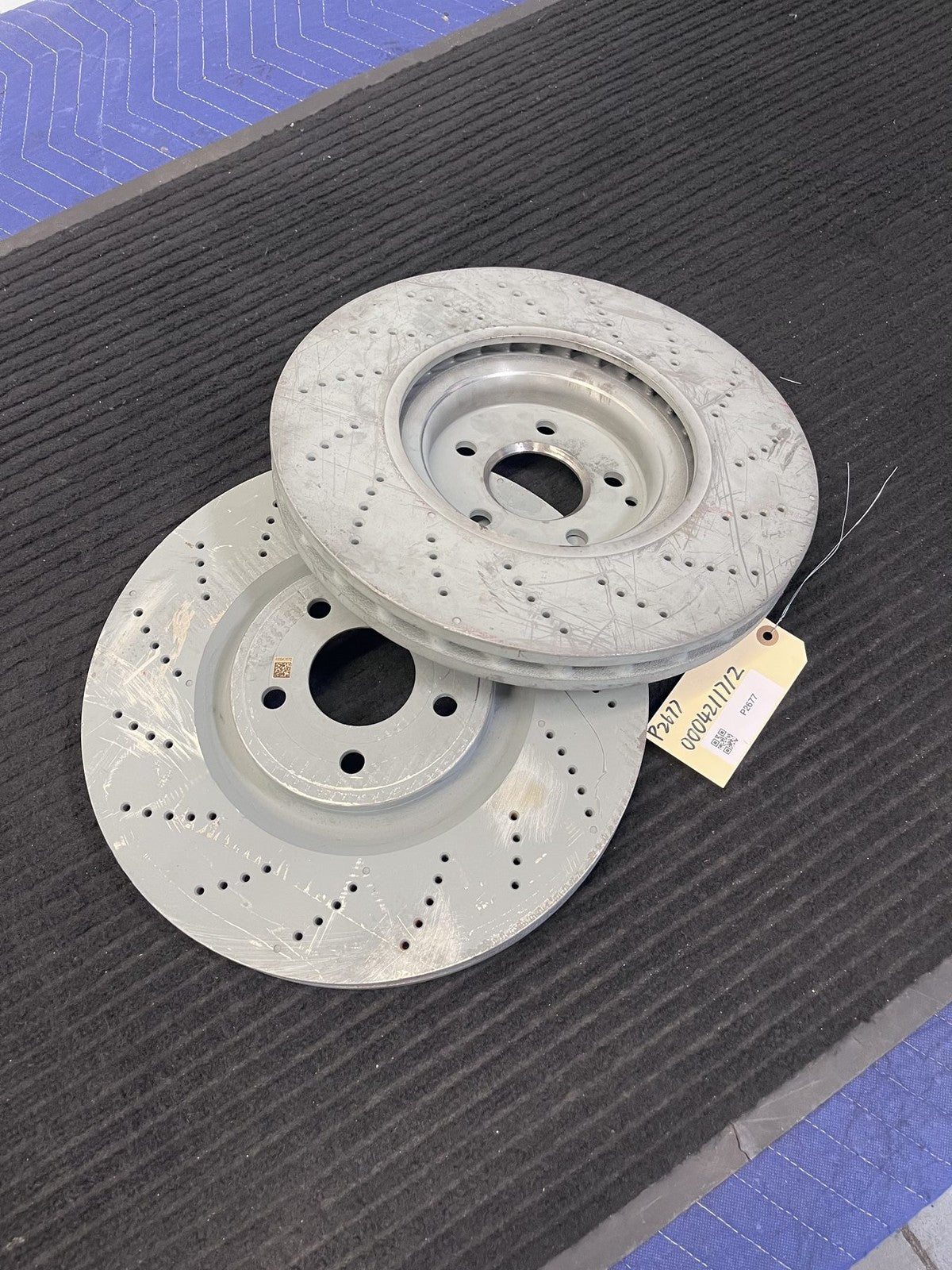 2012-2018 Mercedes-Benz CLS550 C218 Front Drilled Brake Rotors Pair OEM A0004211712 - eBay image 1