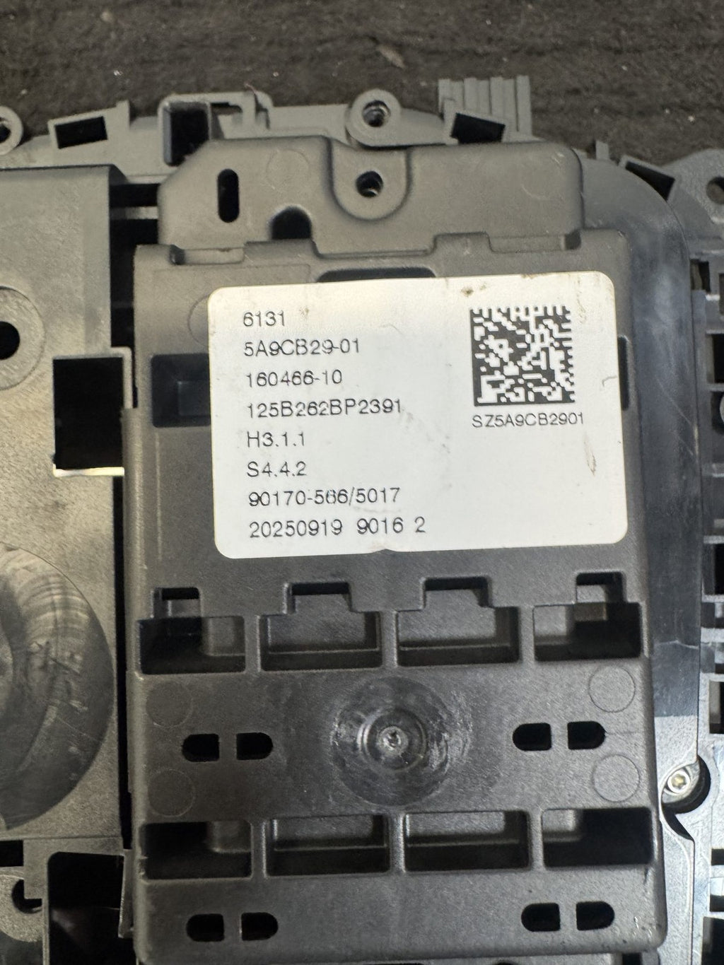2024-2026 BMW X5 xDrive50e G05 Lci Center Console Control Panel OEM 61315A9CB29 - eBay image 3