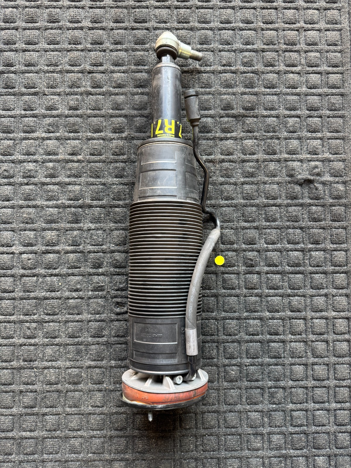 2007-2014Mercedes CL550 S550 Front Right ABC Hydraulic Shock Strut OEM2213208013 - eBay image 2