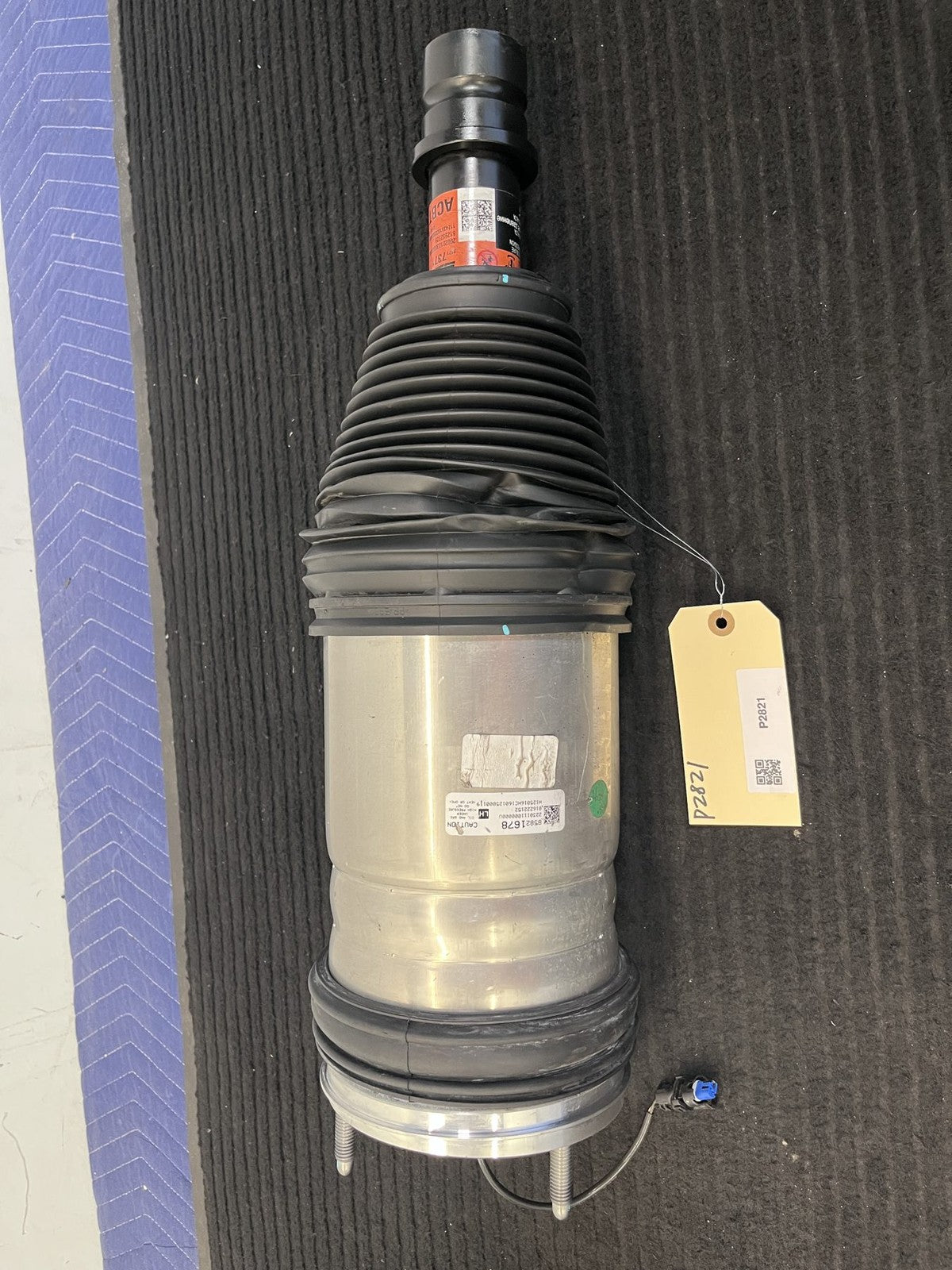 2025-2026 Cadillac Escalade Iq Front Left Air Suspension Strut OEM 85821678 - eBay image 1