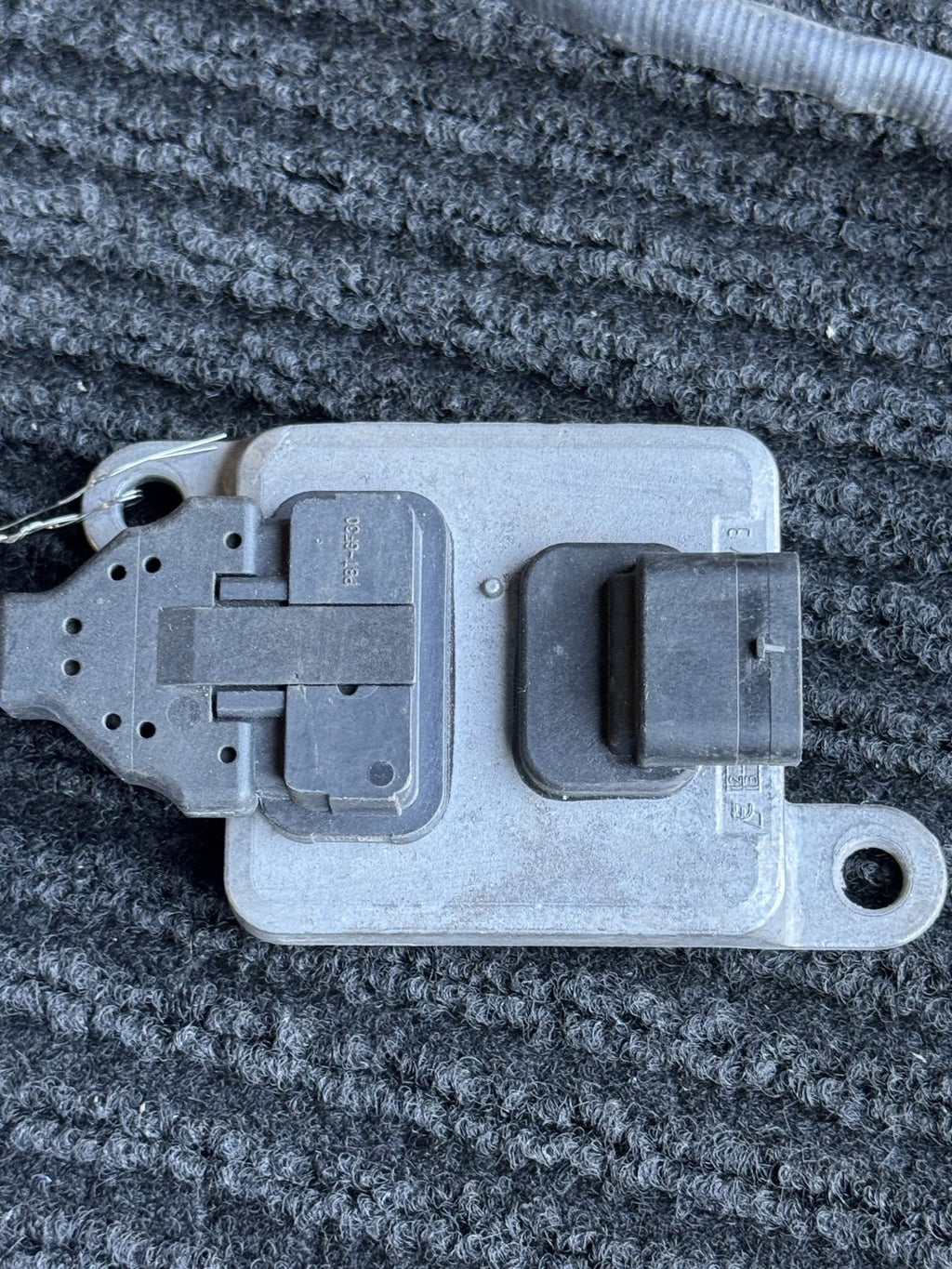 Mercedes-Benz BlueTEC Rear NOx Sensor OEM A0009057100 Continental 5WK96683A - eBay image 5