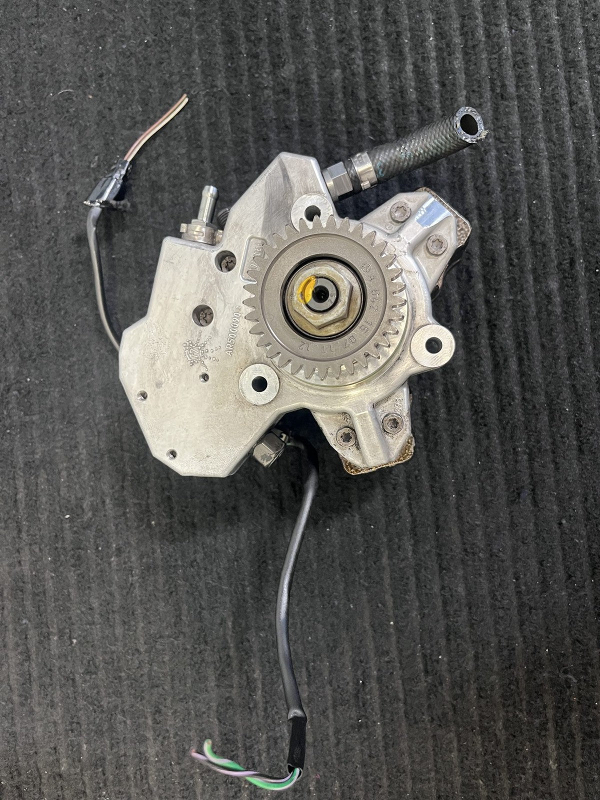 2010-2022 Mercedes-Benz Sprinter OM642 High Pressure Fuel Pump OEM A6420701101 - eBay image 3