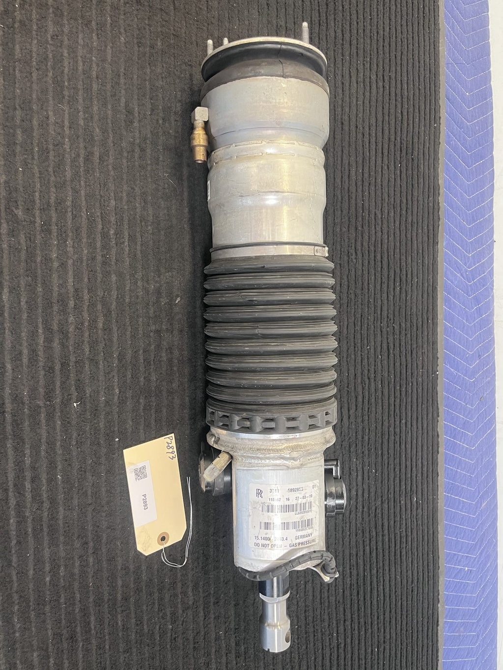2010-2019 Rolls-Royce Ghost RR4 Front Left Air Suspension Strut OEM 37106892855 - eBay image 1