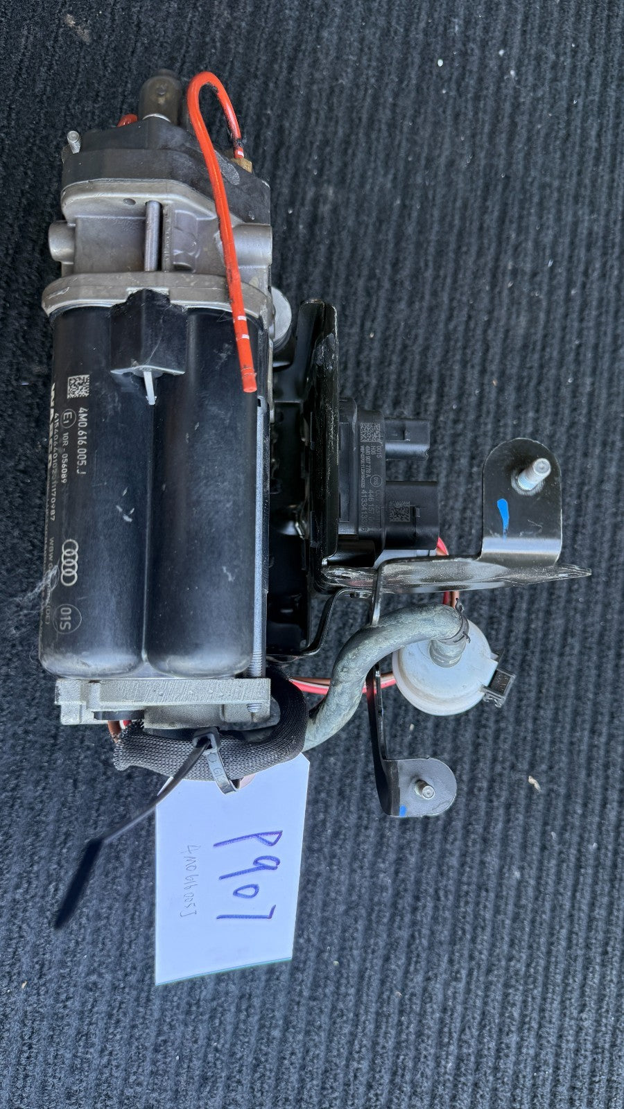 2019-2021 Audi A8 Quattro 3.0L 4.0L A/C Compressor w/ Bracket OEM 4N0616005J - eBay image 1