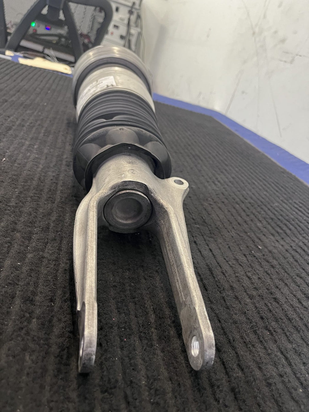 2010-2013 Porsche Panamera 970 Front Left Air Suspension Strut OEM 97034315103 - eBay image 6