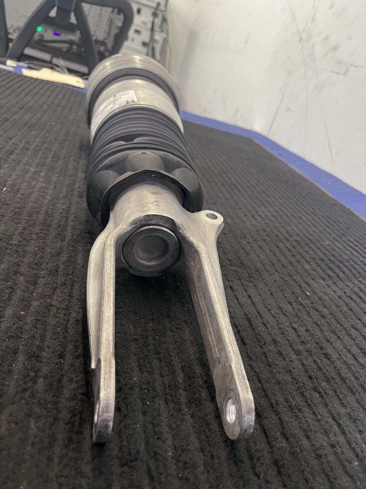 2010-2013 Porsche Panamera 970 Front Left Air Suspension Strut OEM 97034315103 - eBay image 6
