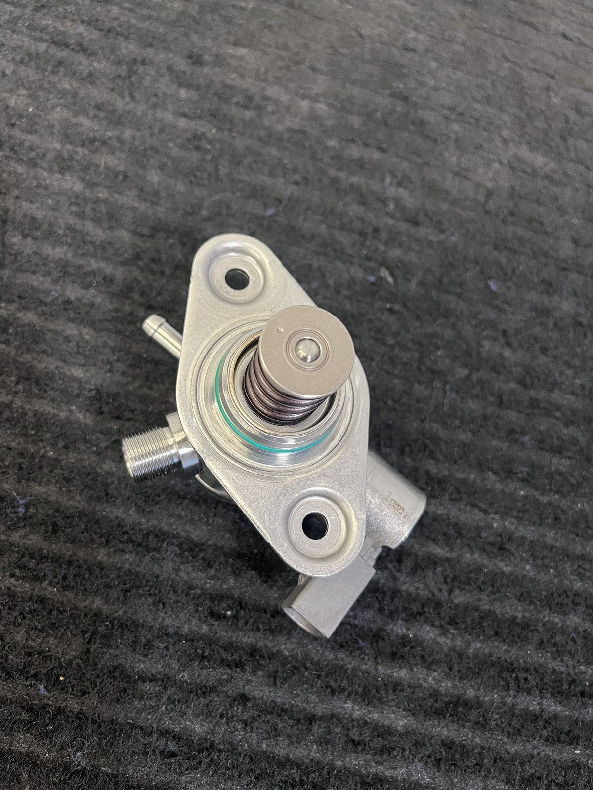 2015-2019 Mercedes-Benz C300 GLC300 E300 High Pressure Fuel Pump OEM A2740700501 - eBay image 6