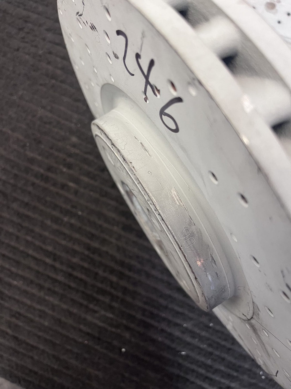 2014-20 Mercedes-Benz CLA250 GLA250 Front Brake Rotor Pair OEM A246421271290 - eBay image 6