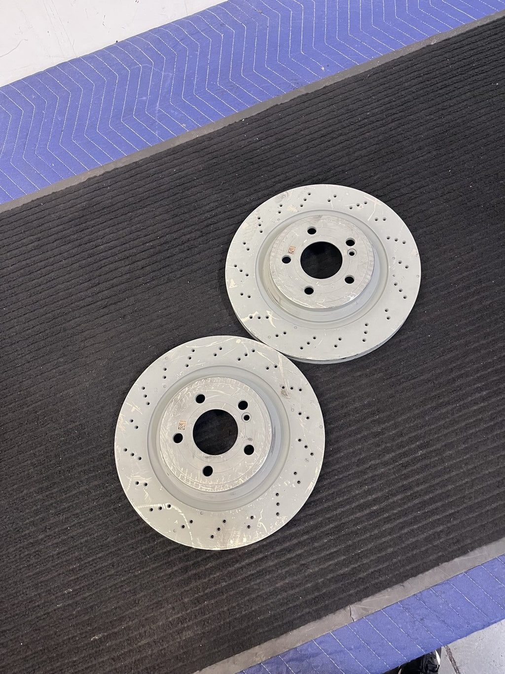 2013-2020 Mercedes-Benz SL550 Rear Rotor Pair Sport Package OEM A0004231512 - eBay image 2