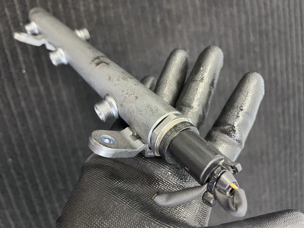 2010-2022 Mercedes-Benz Sprinter OM642 Right Fuel Rail OEM A6420703095 - eBay image 6