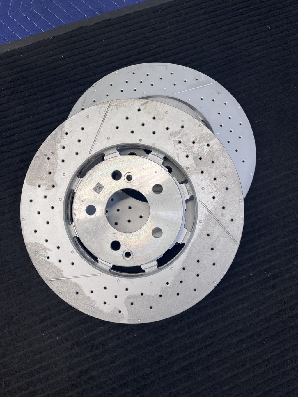 2008-2024 Mercedes-Benz C63 E63 CLS63 AMG Gt Front Rotors Pair OEM A2124210512 - eBay image 5