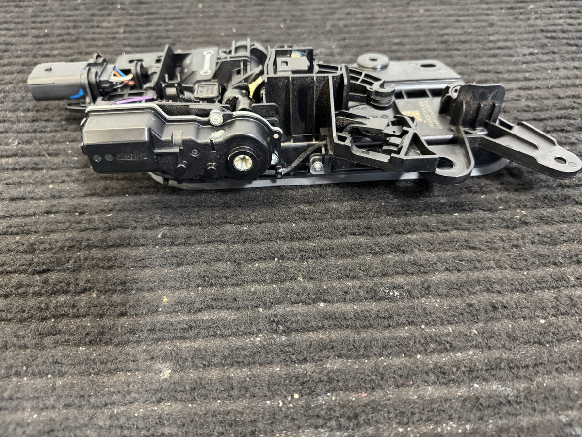 2022-2024 Rivian R1T R1S Rear Left Exterior Door Handle OEM PT00003273-K-006 - eBay image 4