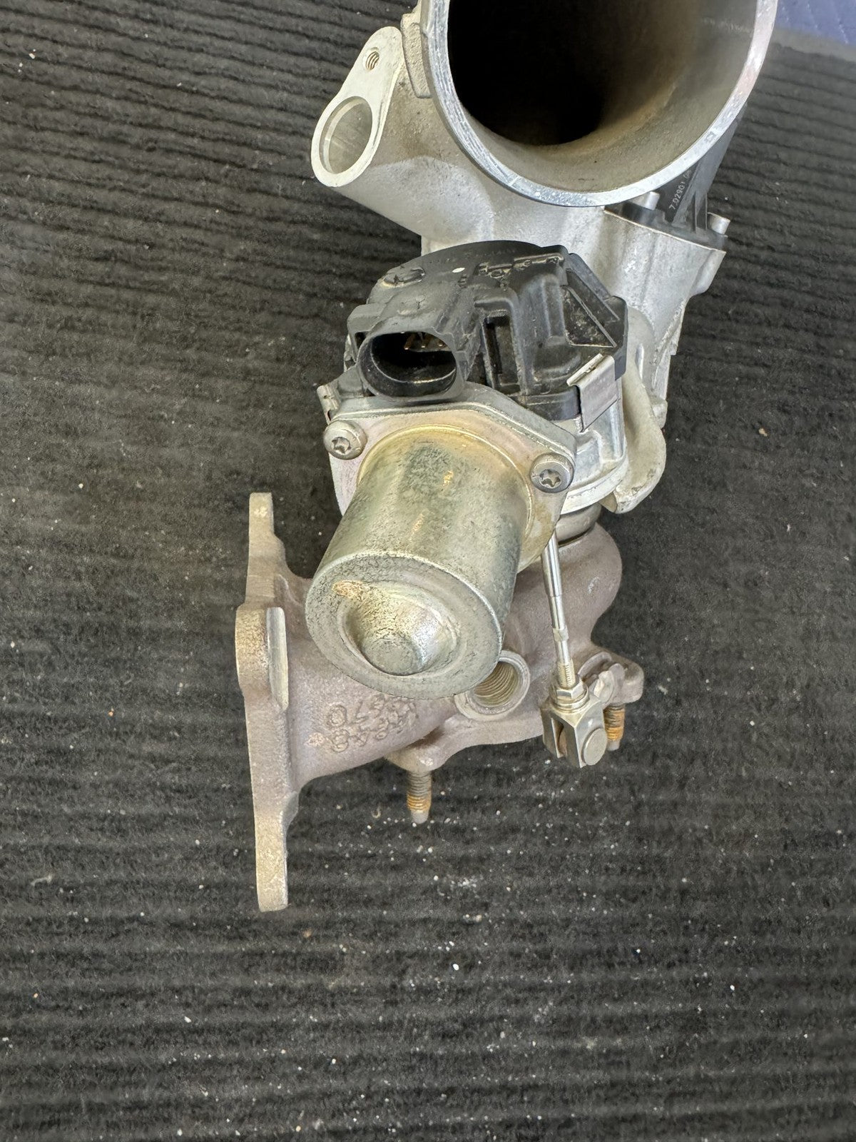 2018-2020 Audi Q5 2.0L Turbocharger OEM 06L145722S - eBay image 4