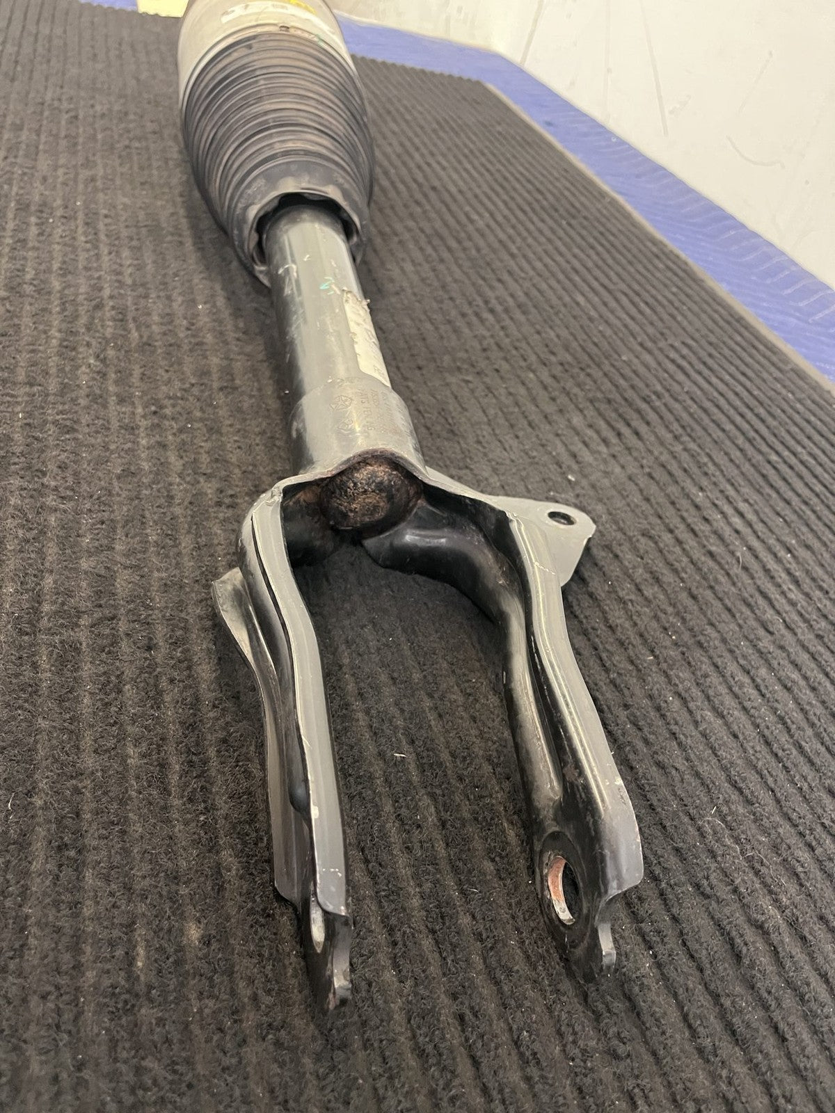 2016-2022 Jeep Grand Cherokee Front Left Quadra Lift Air Strut OEM 68303281AB - eBay image 8