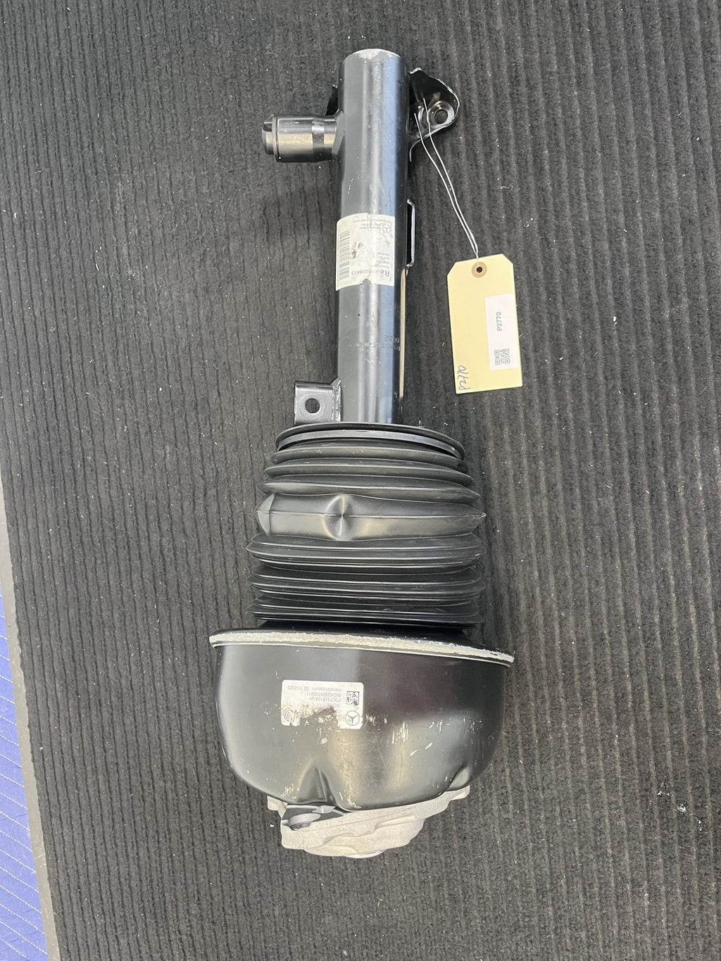 2012-2018 Mercedes-Benz Cls W218 Front Right Airmatic Air Strut OEM A2183206613 - eBay image 1