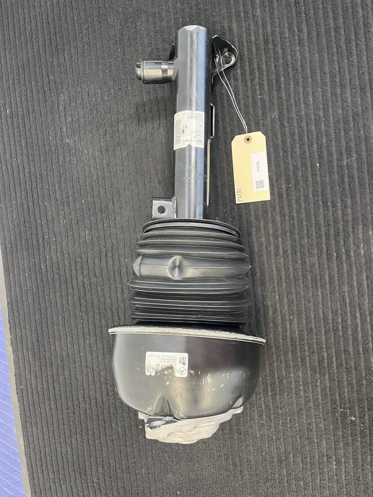 2012-2018 Mercedes-Benz Cls W218 Front Right Airmatic Air Strut OEM A2183206613 - eBay image 1