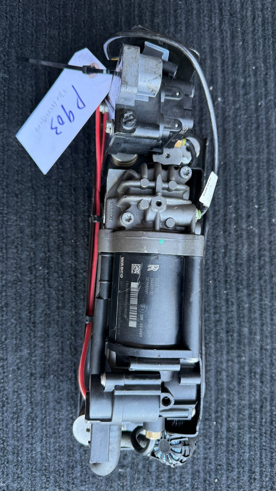 Rolls-Royce Ghost RR4 Air Suspension Compressor Pump OEM 37206850319-04 - eBay image 1