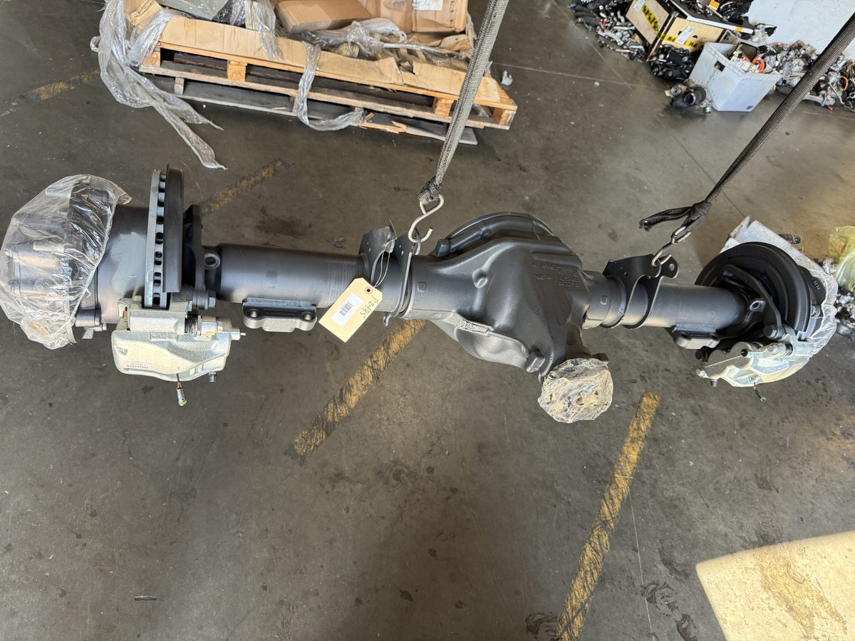 2010-2018 Mercedes-Benz Sprinter 3500 Drw 4.18 Rear Axle Assembly OEM A9063503901 - eBay image 1