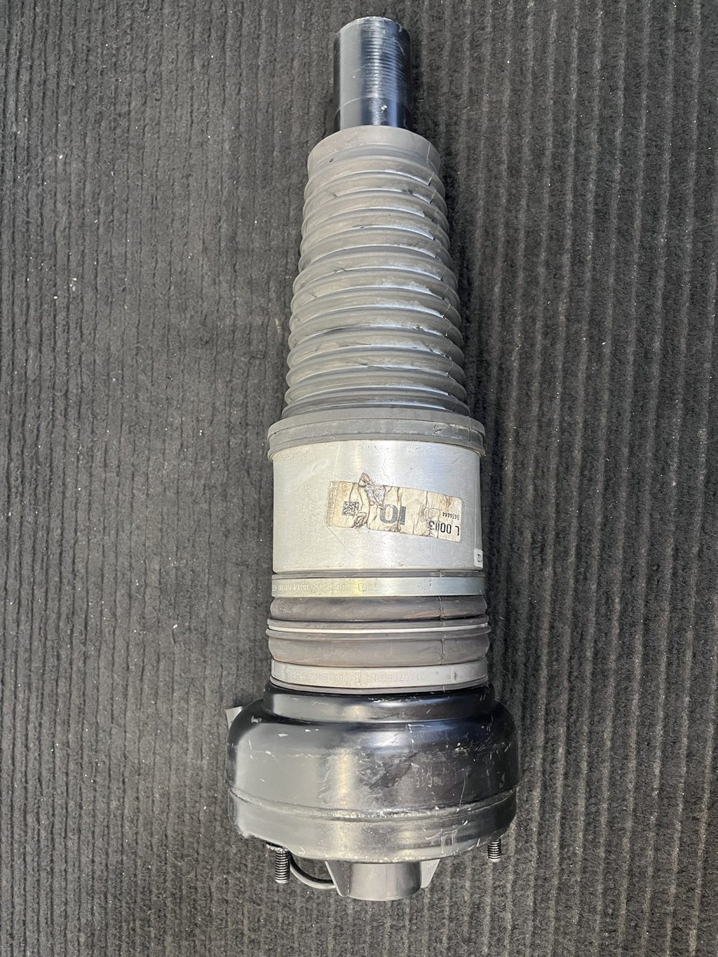 Porsche Macan 95B Front Air Suspension Strut Sport Pasm OEM 95B616039S - eBay image 9