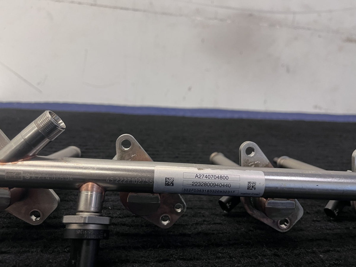 2016-2021 Mercedes-Benz C63 AMG Fuel Rail 3 Injectors OEM A2740704800 - eBay image 2