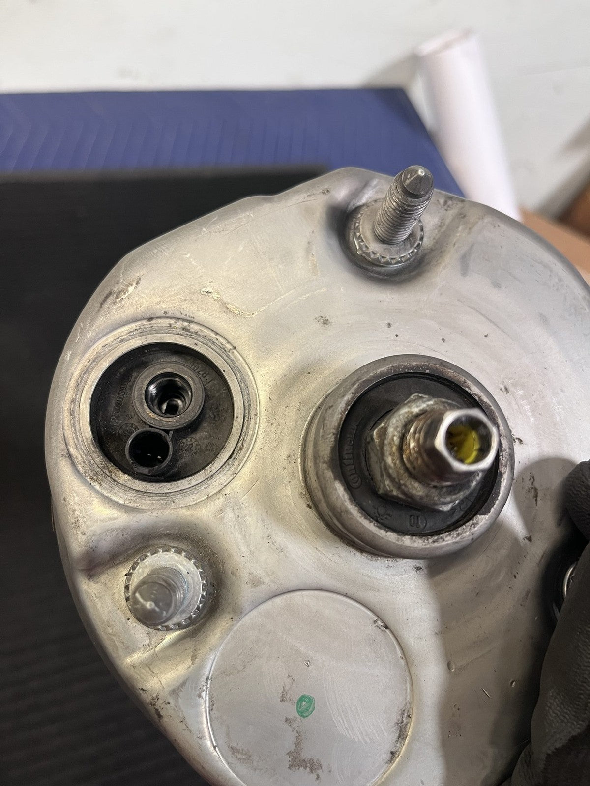 2010-2013 Porsche Panamera 970 Front Left Air Suspension Strut OEM 97034305111 - eBay image 12