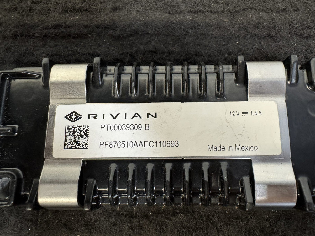 2022-2024 Rivian R1T R1S Dash Antenna Amplifier Module OEM PT00039309-B - eBay image 2