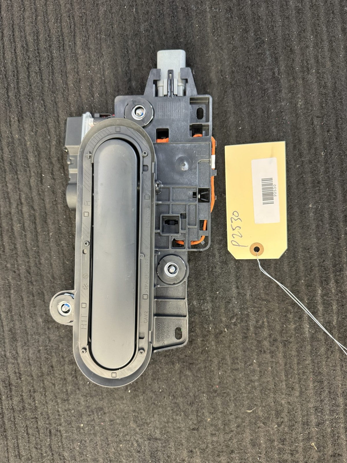 2022-2024 Rivian R1T R1S Right Exterior Door Handle Assembly OEM PT00002455 - eBay image 1