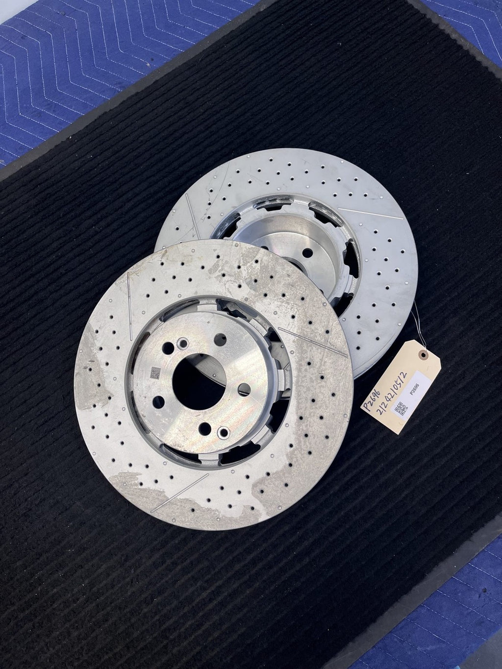 2008-2024 Mercedes-Benz C63 E63 CLS63 AMG Gt Front Rotors Pair OEM A2124210512 - eBay image 1